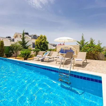 Premium F Villa Cedit